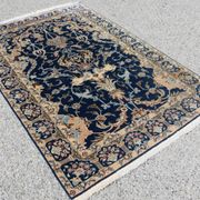 Iranian oriental carpet Kashan - handmade: 1.42 x 2.00 metres in Wool and Silk