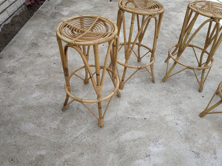4 vintage rattan stools