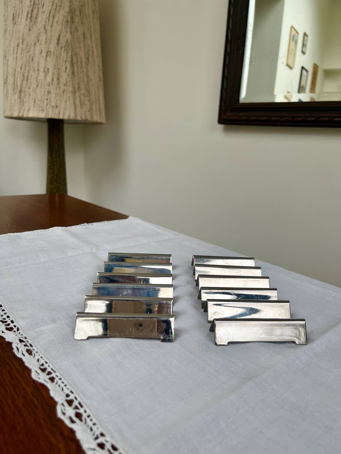 12 Stainless steel knife rests