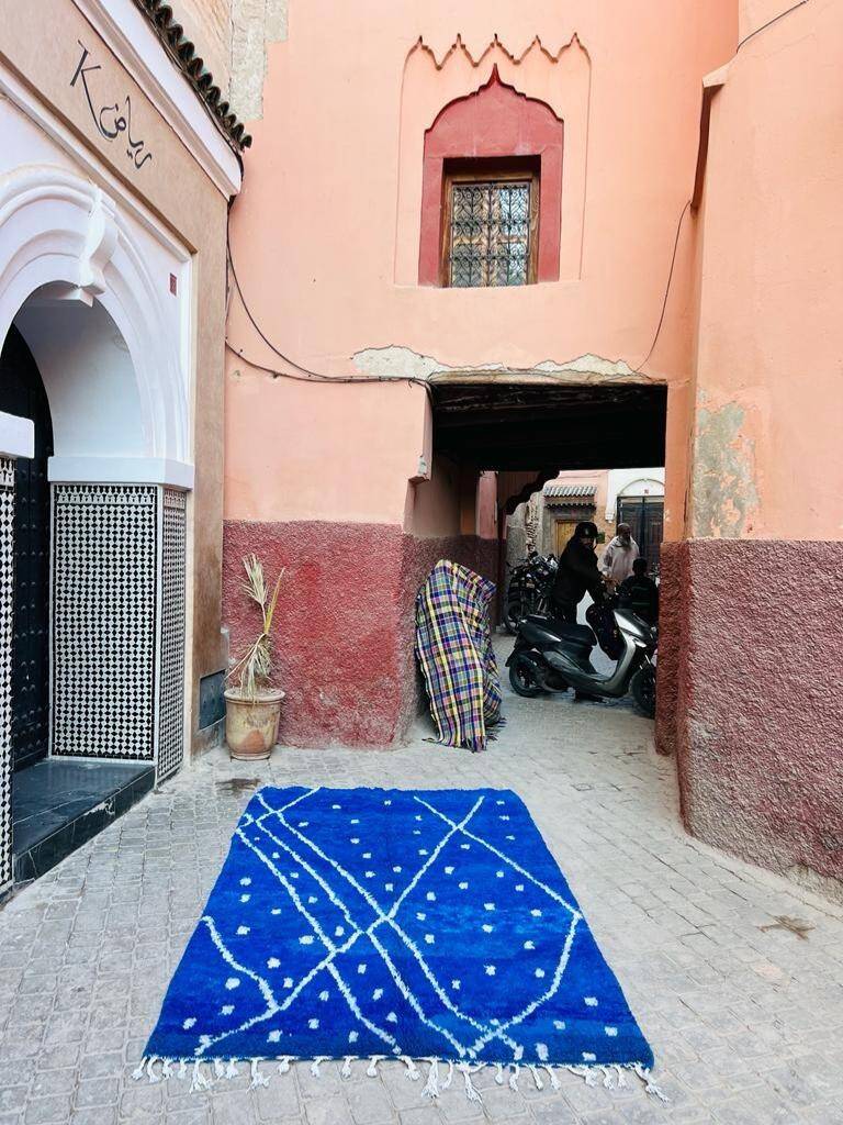 Traditional handmade Moroccan rug 3x2 m