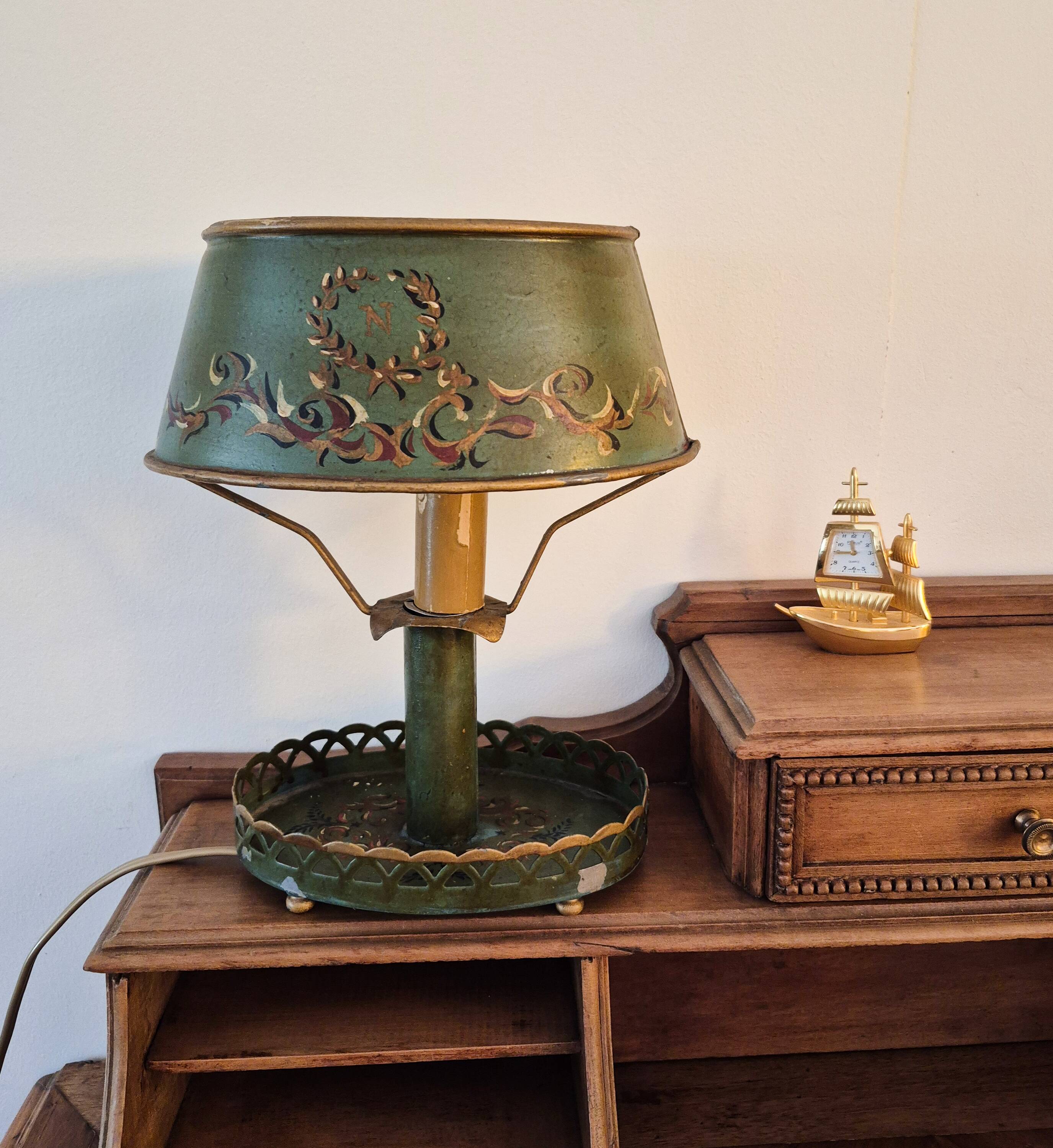 Metal bouillotte lamp, Empire style, green metal shade.