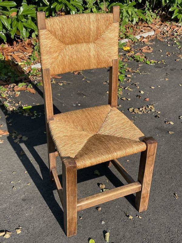 Suite of 6 mulched chairs from the 50s /60s. seat height 44 cm