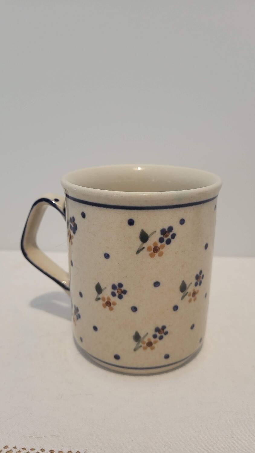 2 Ceramic Mugs