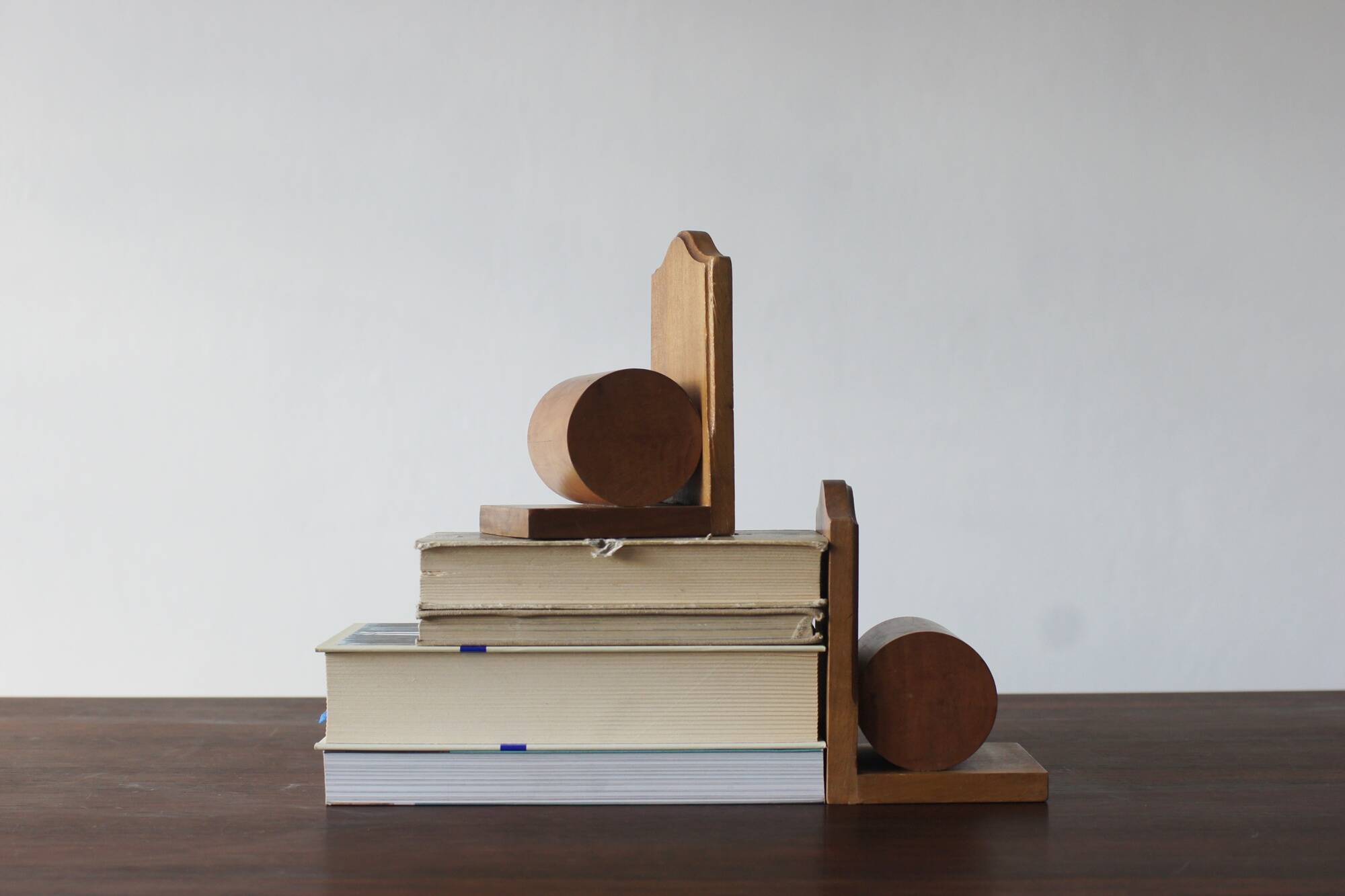 Étagères en bois de style mid-century moderne, années 1960, ensemble de 2
