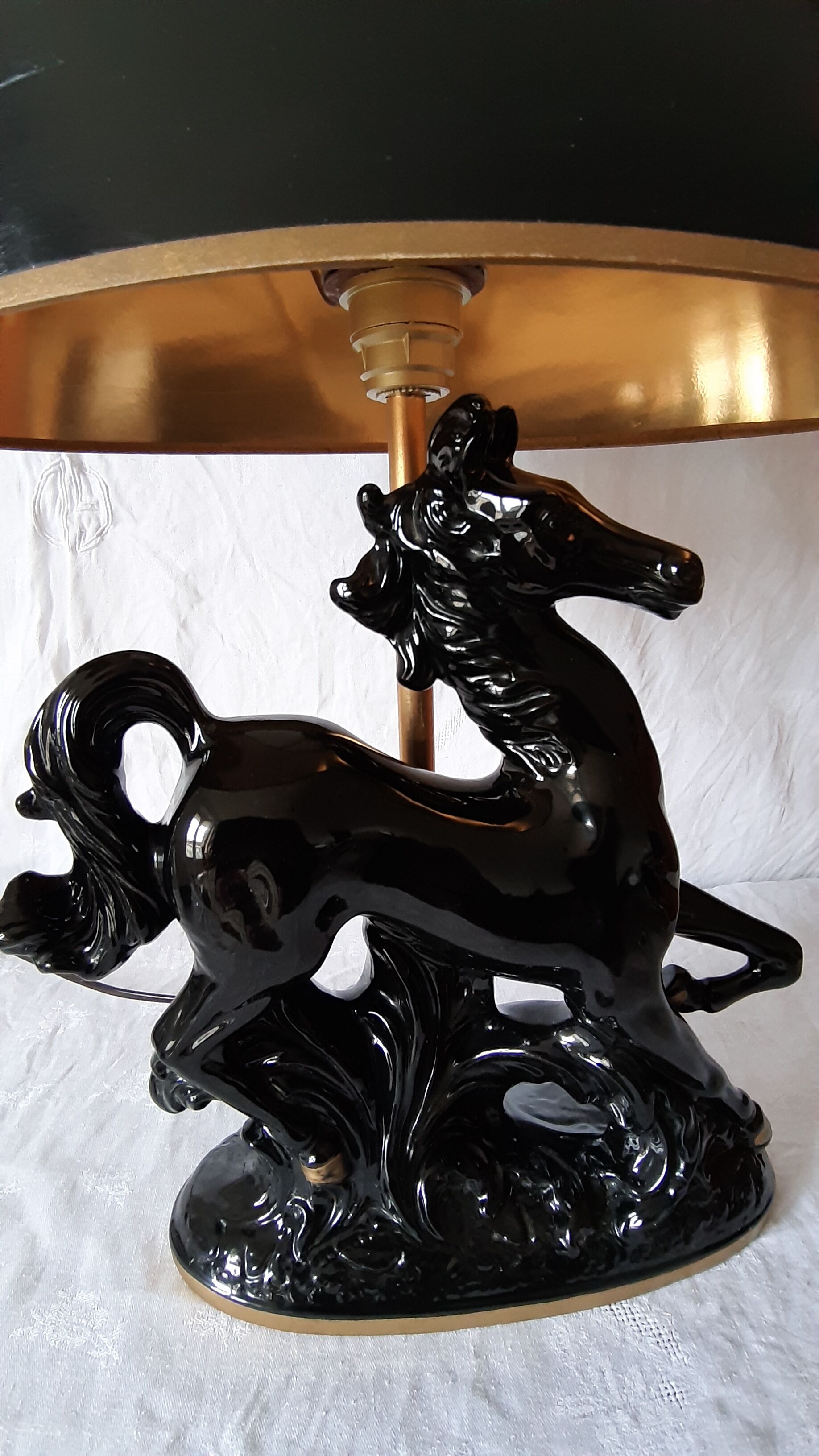Horse lamp