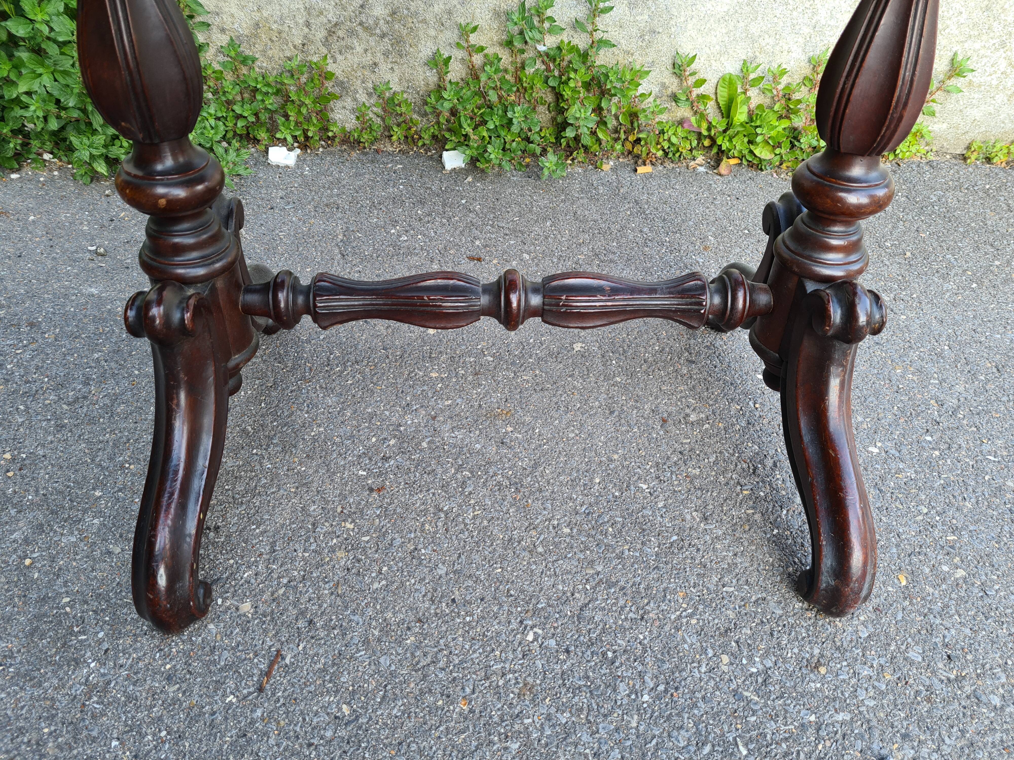 Mahogany N3 side table