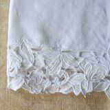 Drap ancien en lin blanc broderie richelieu et monogramme