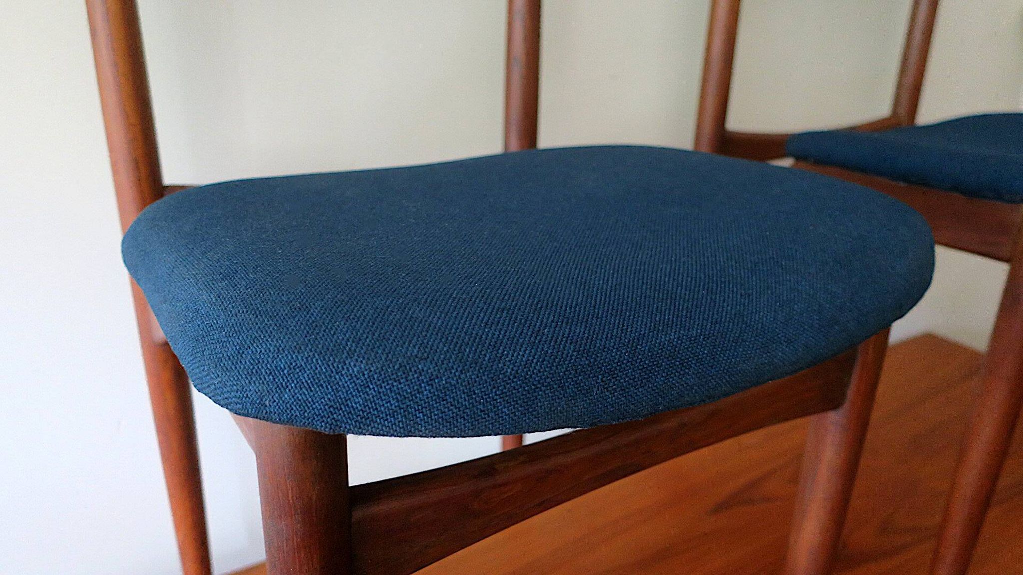 Pair of Lane Perception teak dining chairs in petrol blue-green, USA 1960s