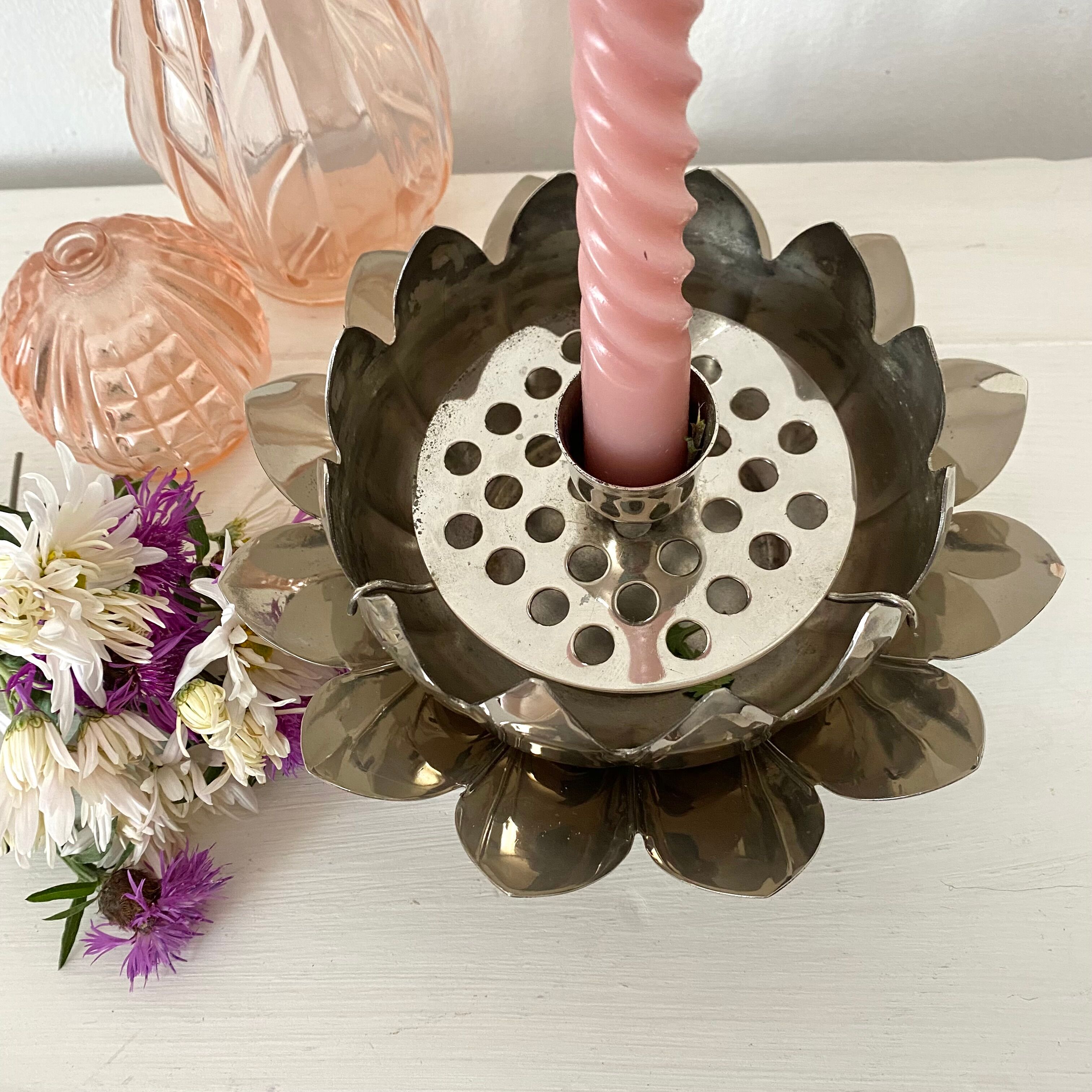 Candlestick stings flowers , lotus flower 80s