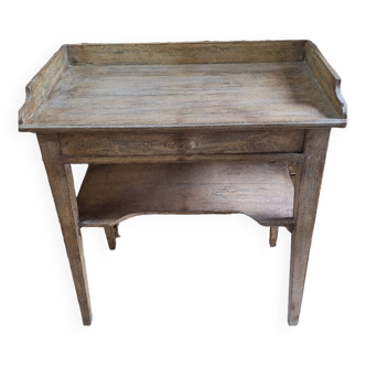Dressing table