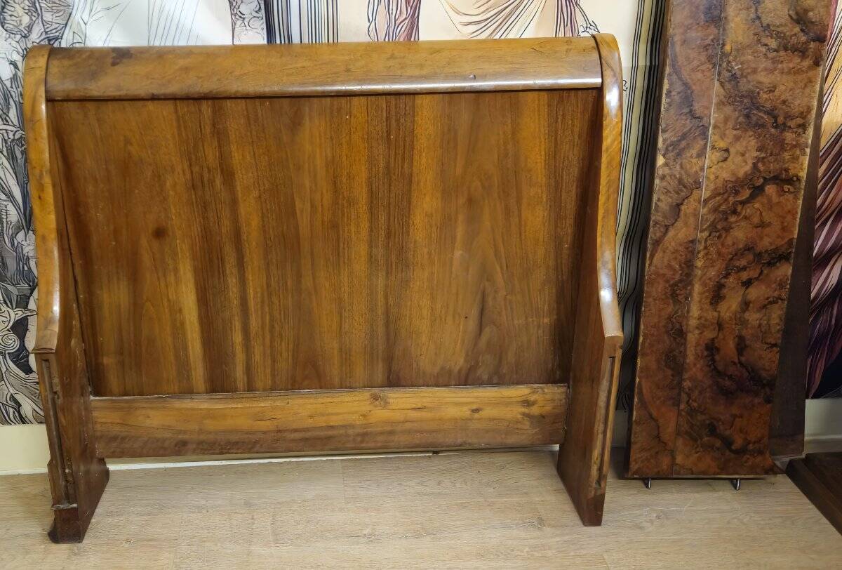 Light boat in walnut briar – Charles X period / Restoration / Louis Philippe