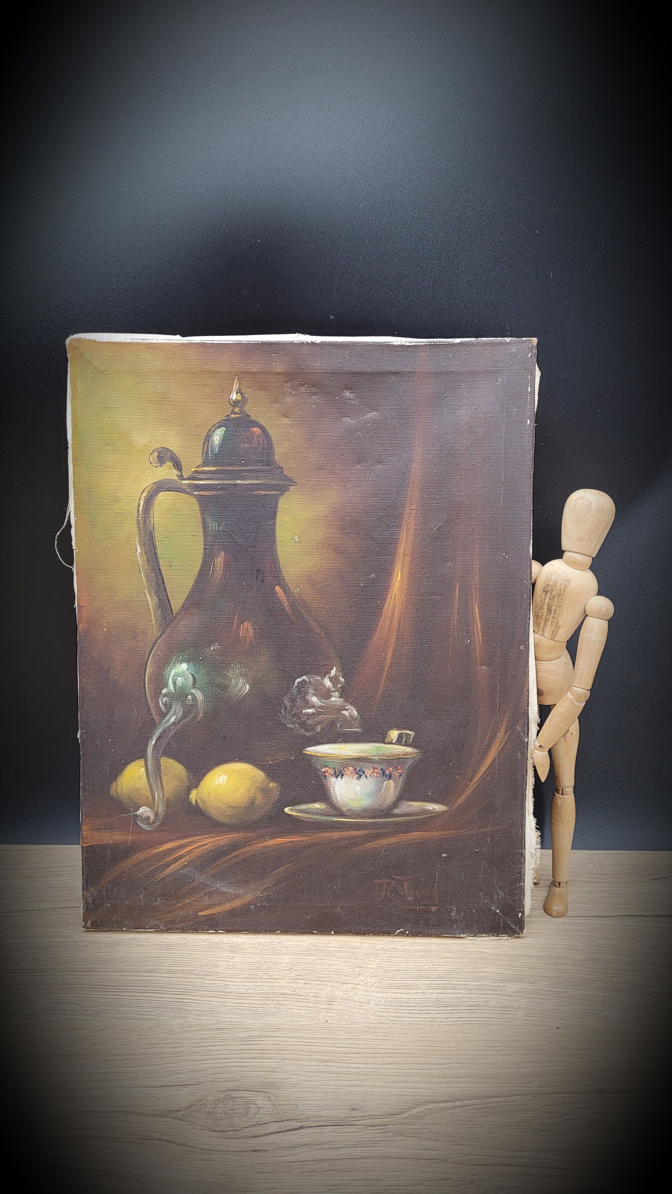 Painting on canvas lemons