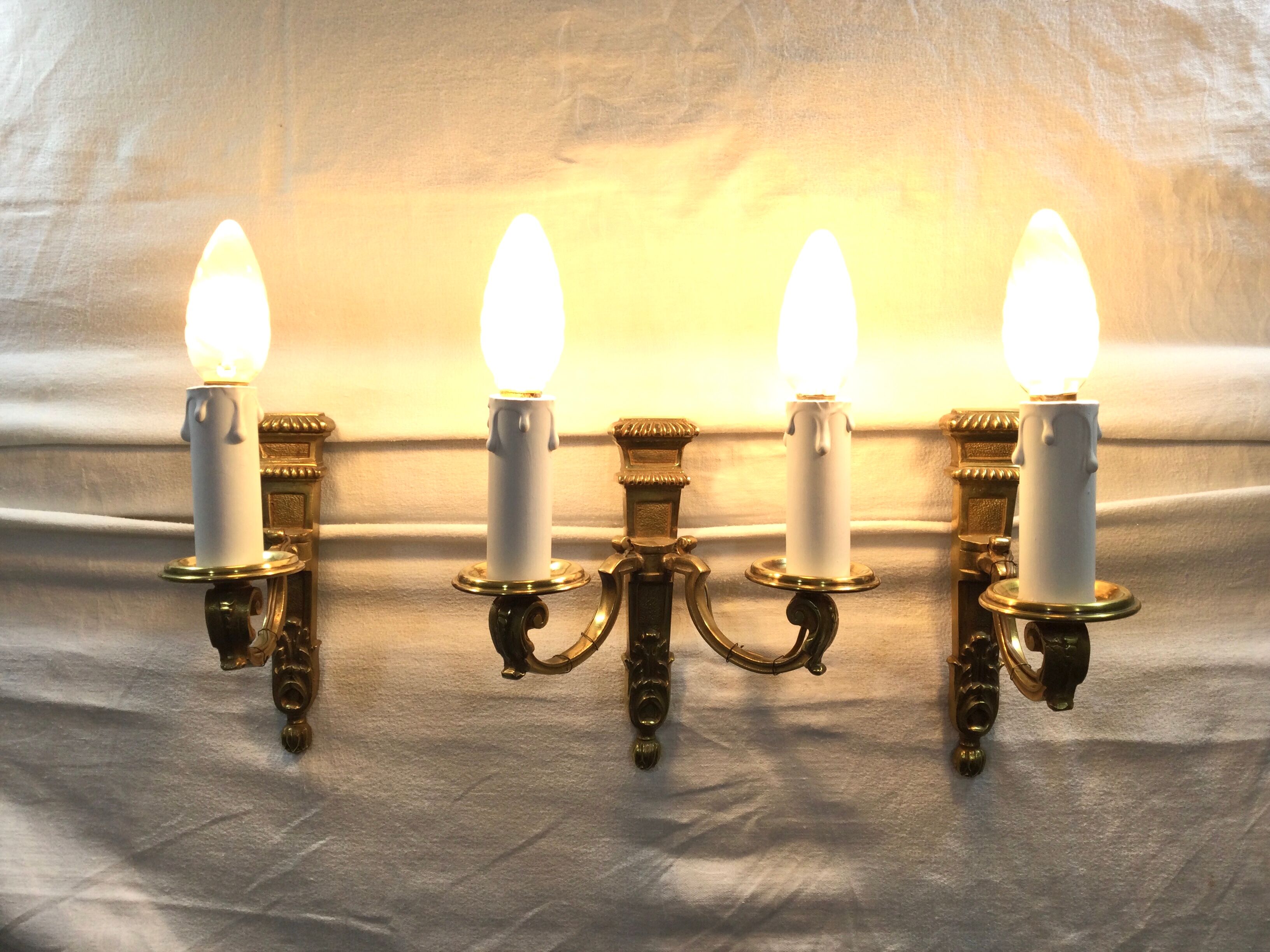 Set of 3 bronze wall lamps Louis XVI style