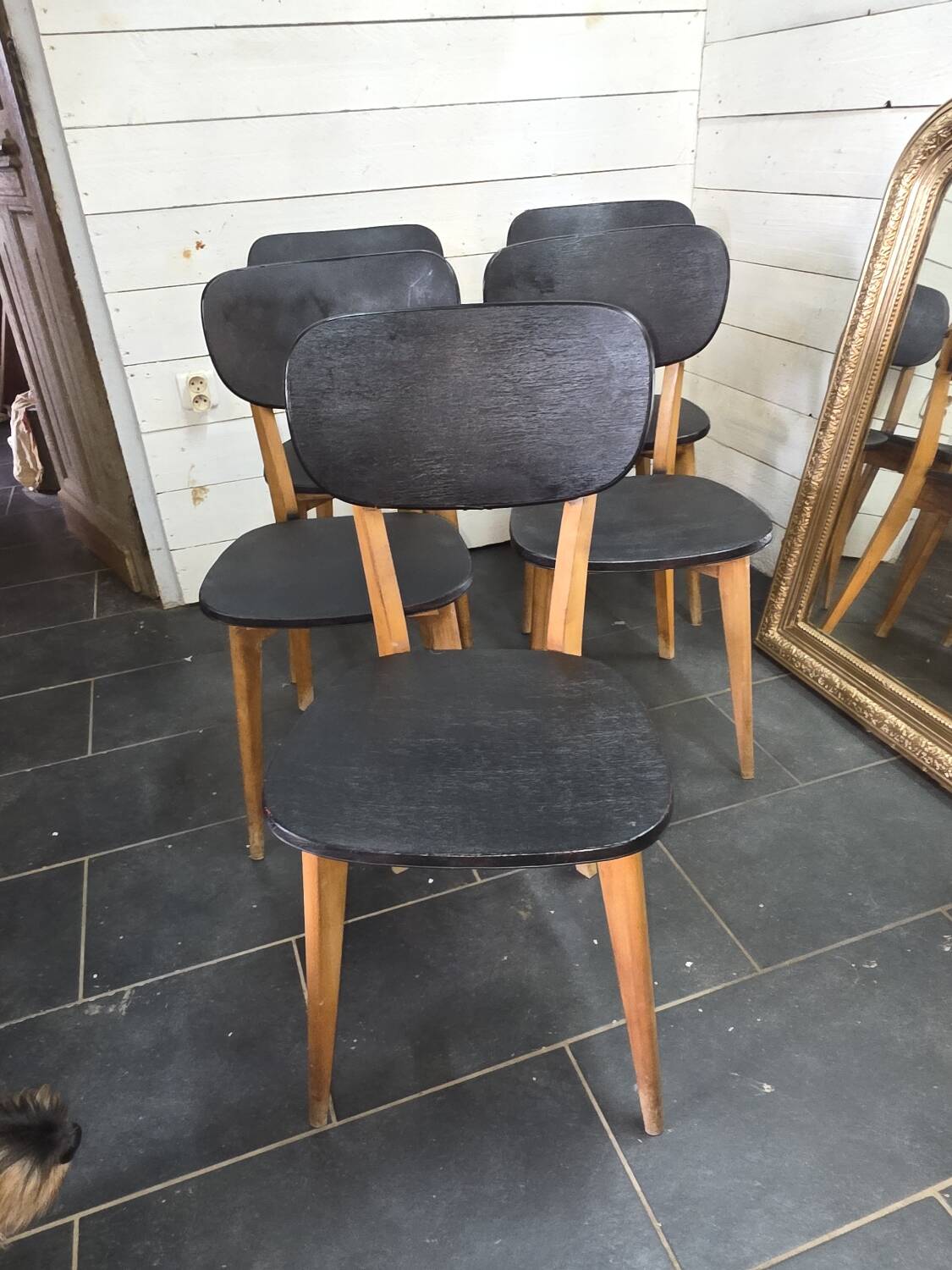 5 chaises vintage des années 60