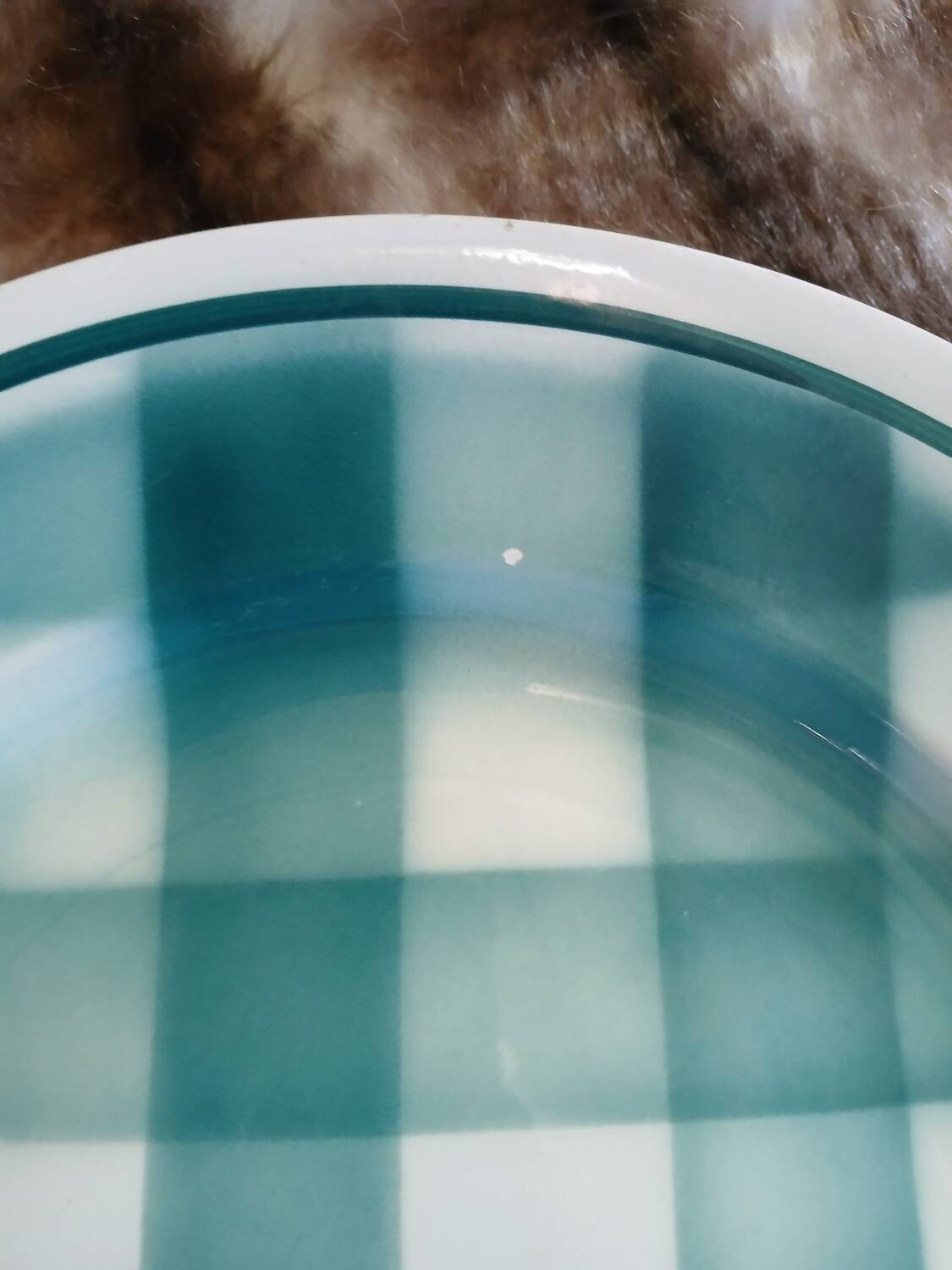 2 old round checkered plates