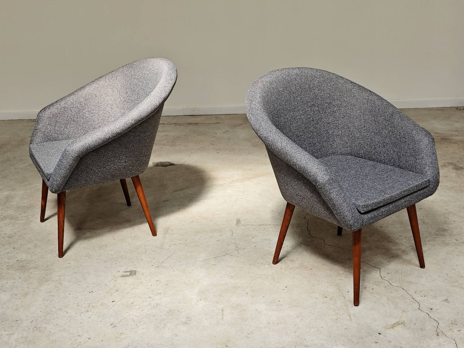 Pair of renovated gray fabric armchairs by Miroslav Navratil