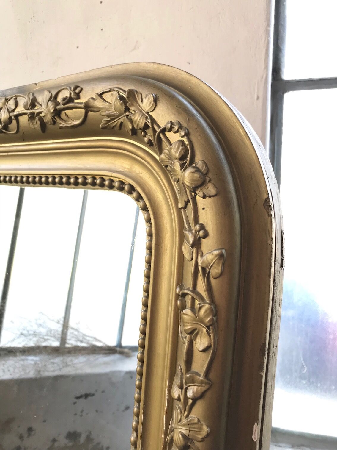 Mirror Louis Philippe flowery 141x180cm