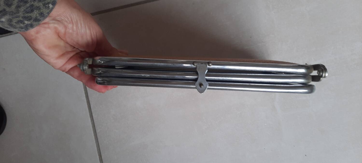 Barber's mirror triptych