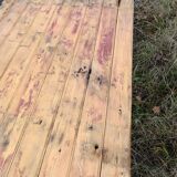 Farm table