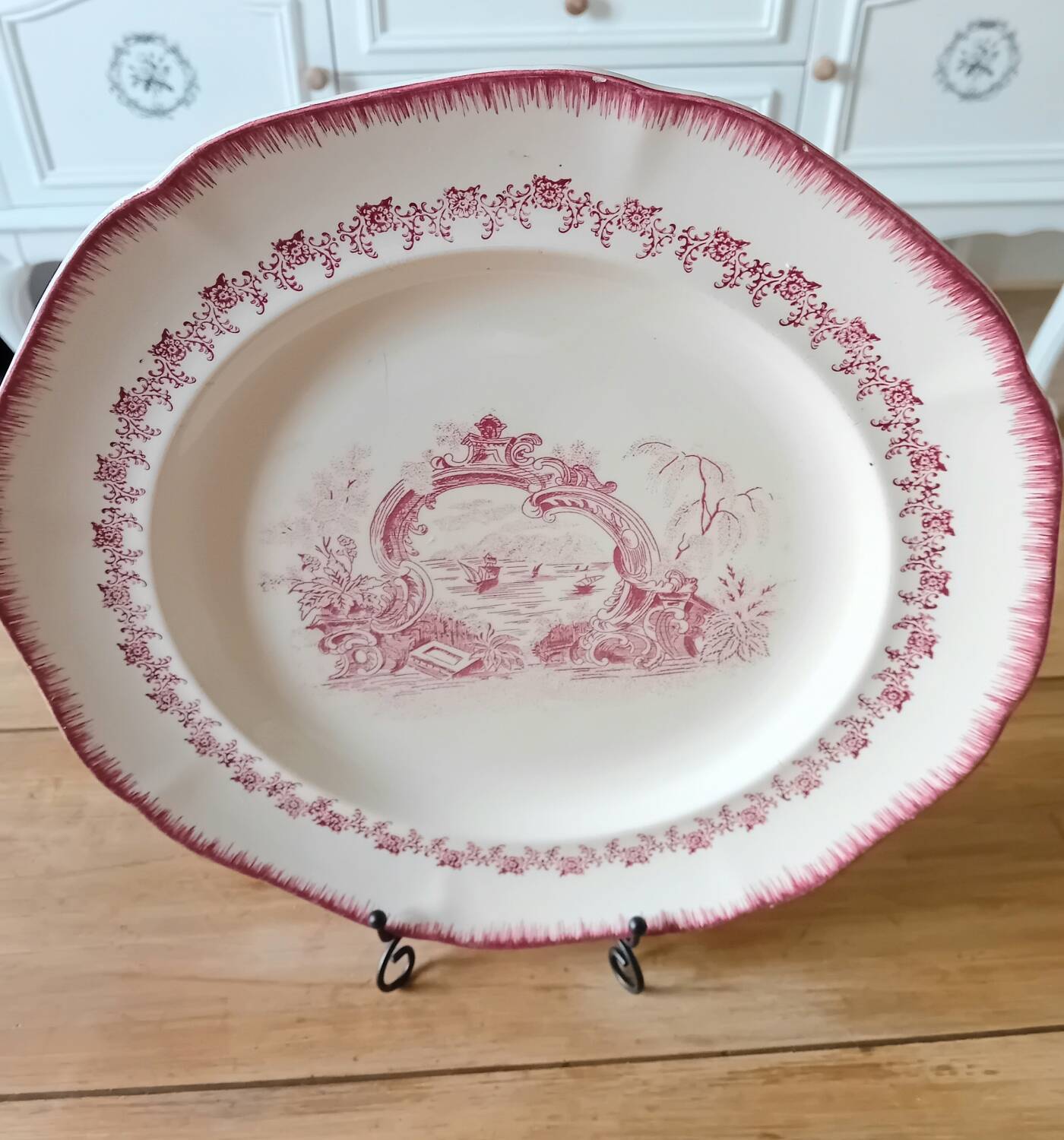 Longwy serving dish