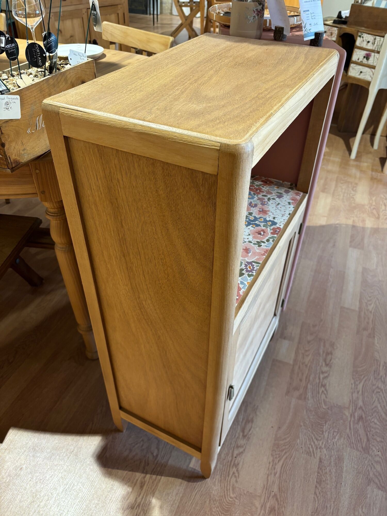 Occasional furniture