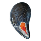 Large mussel-shaped dish, Vallauris style