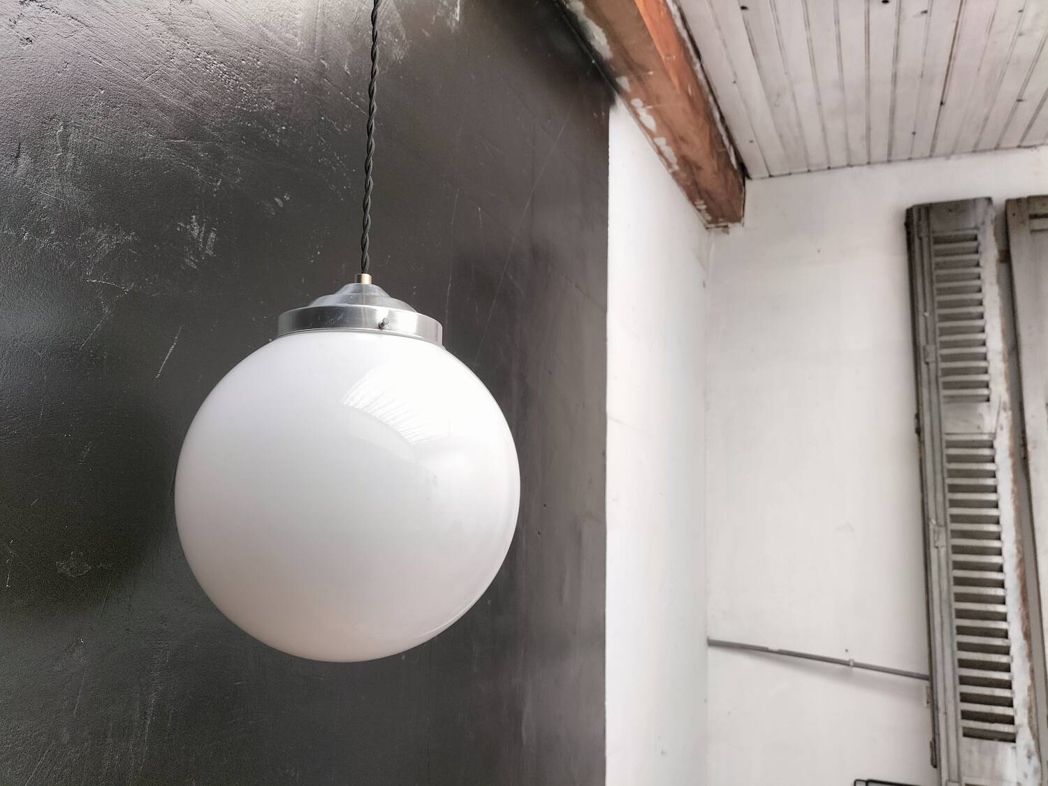 Opaline ball pendant light