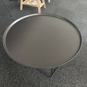Black table B&B Italia by Patricia Urquiola