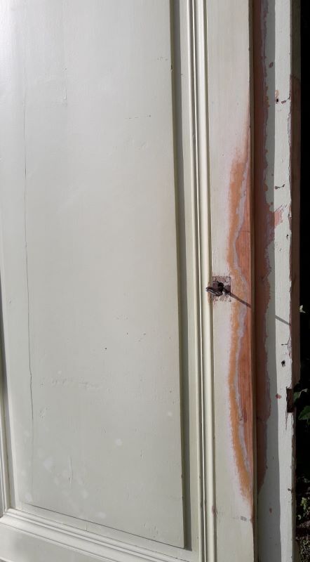 Closet door 67.2x237.2cm and its frame