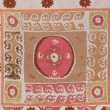 Hand knotted rug, vintage Turkish rug 121x130 cm