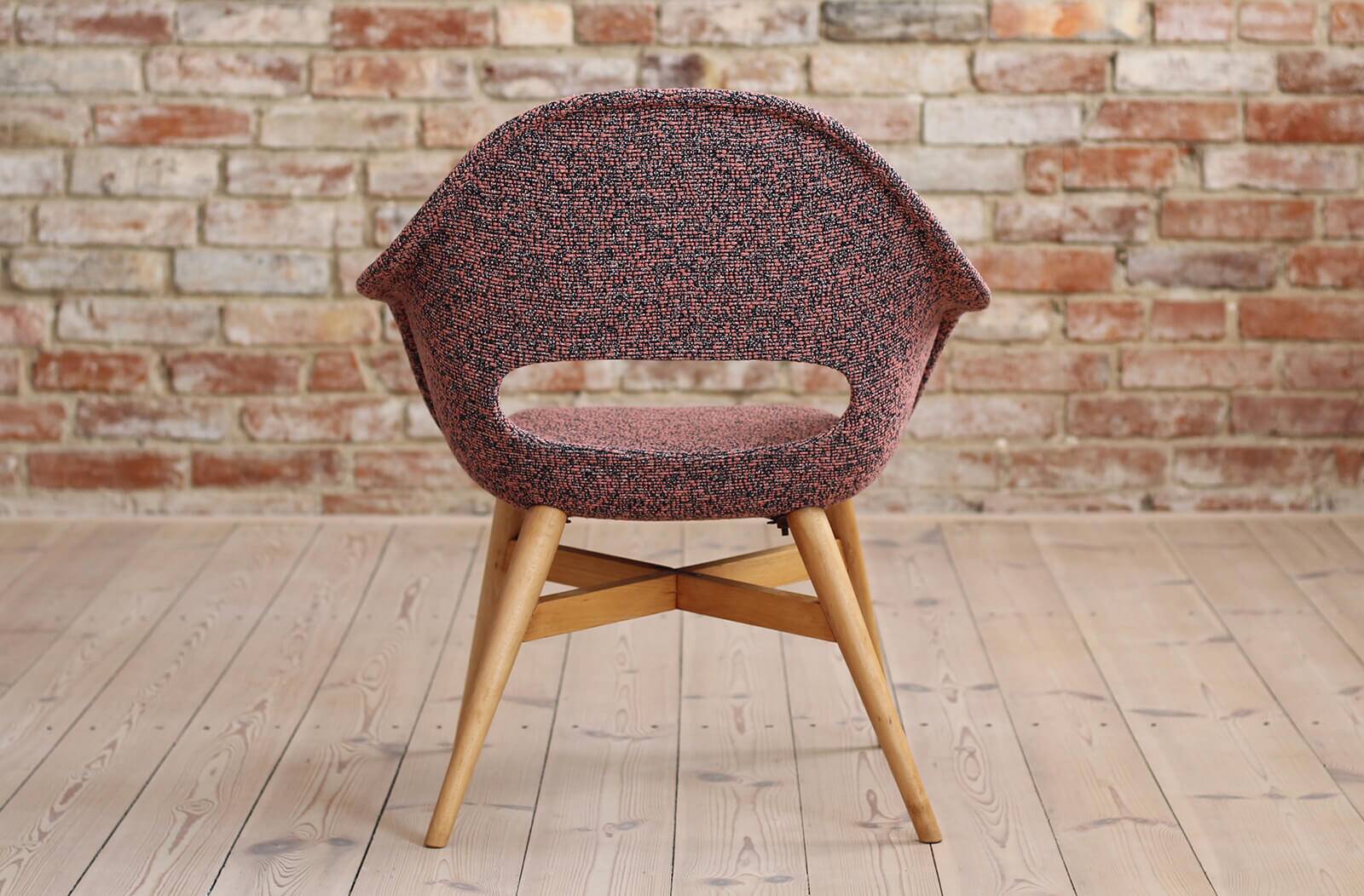 Set of 2 Lounge Chairs designed by Miroslav Navrátil, 1950s, Czech Republic