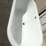 cast-iron bathtub on foot, 2 rounded ends