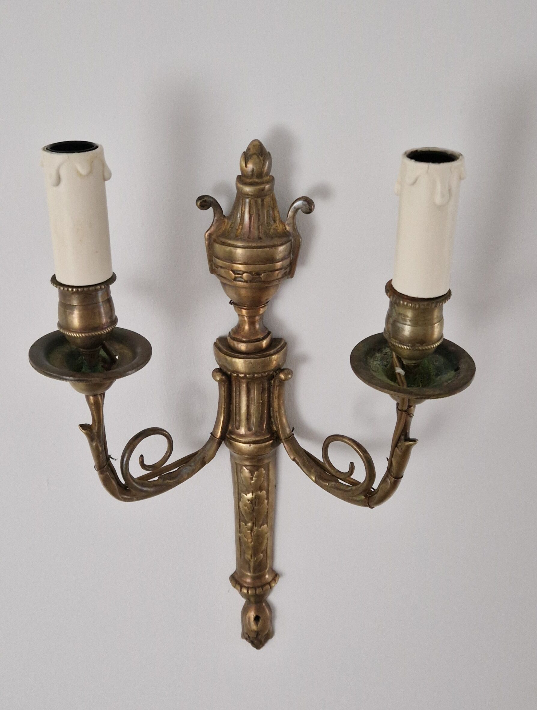 Applique bronze style Louis XVI