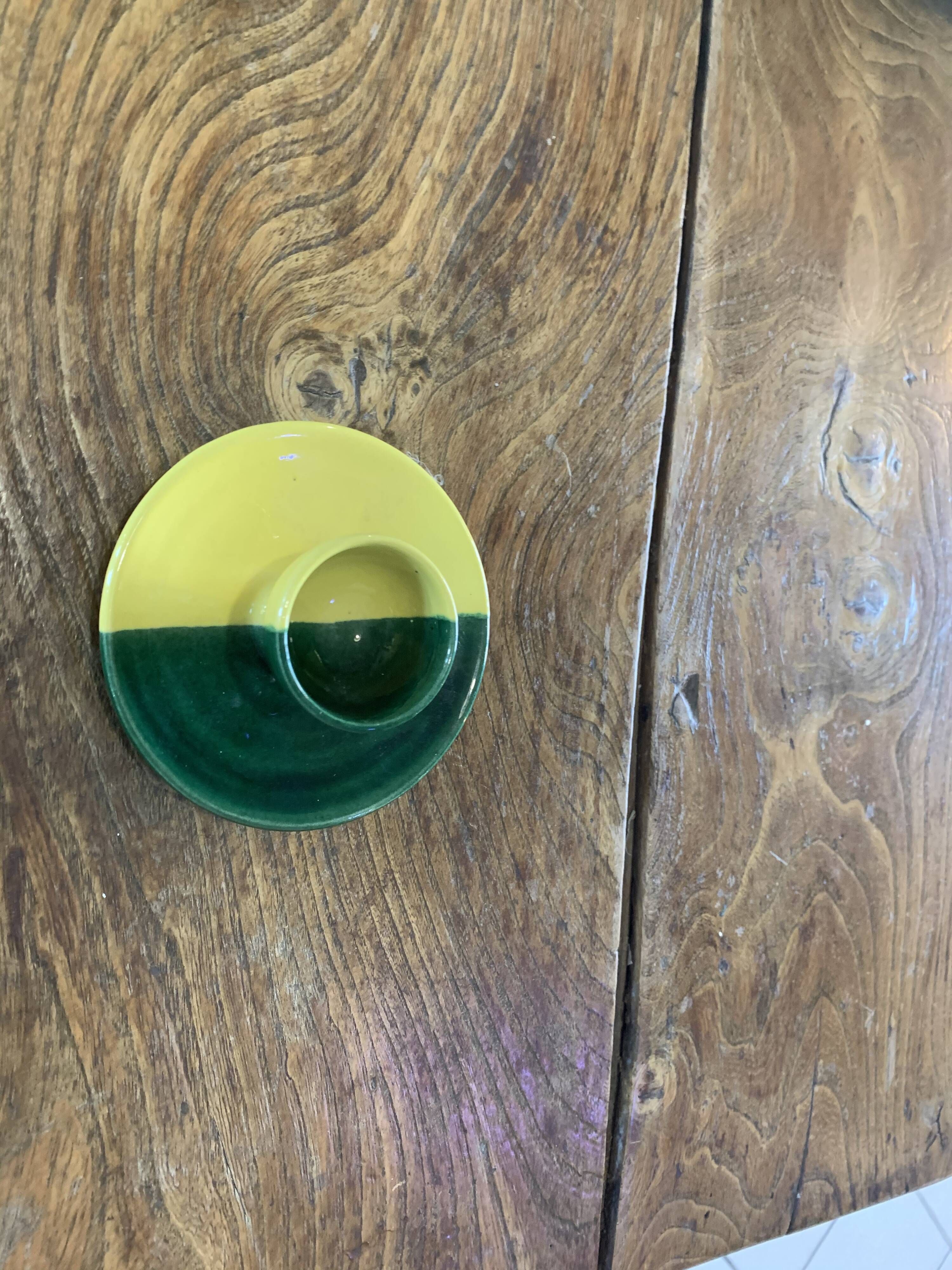 Two-tone ceramic shell with vintage green and yellow enamelled 1950