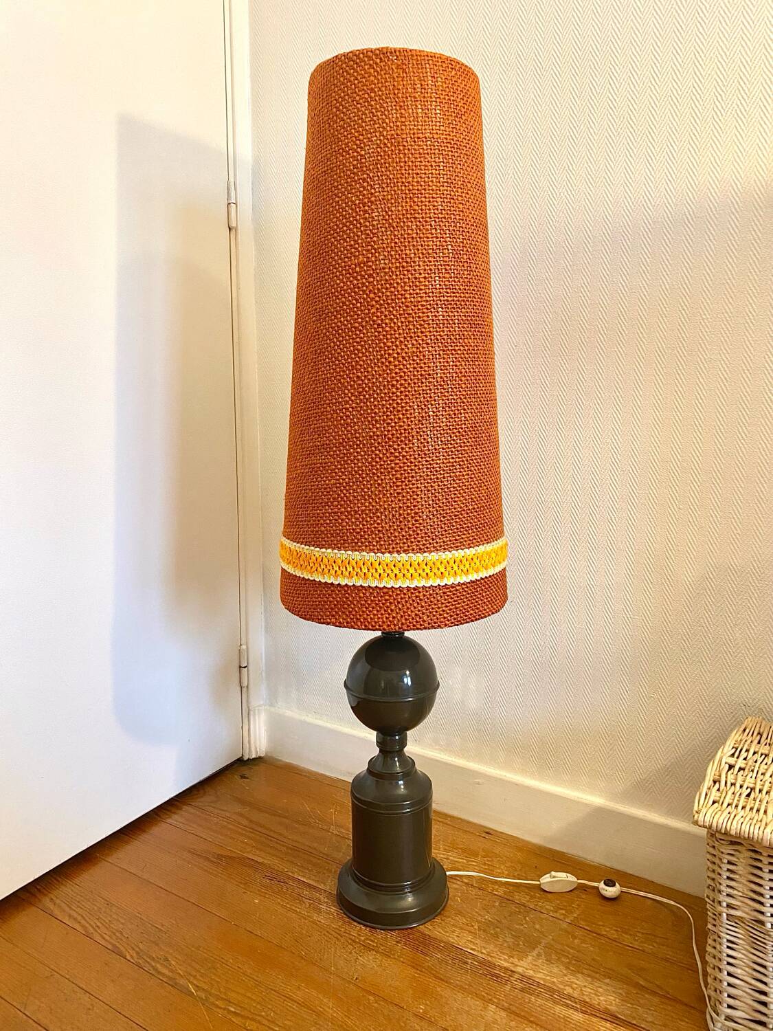 Large vintage lamp from the 70s