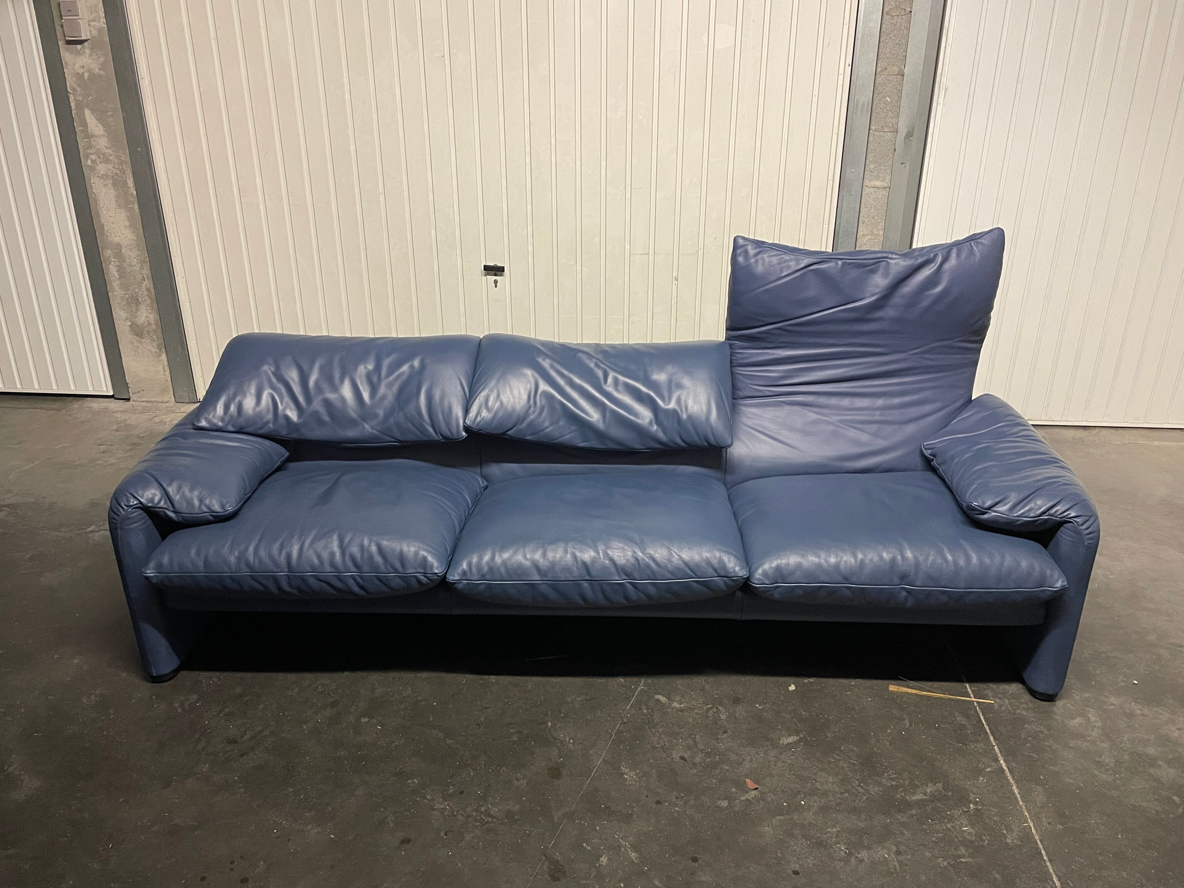 Sofa Maralunga by Vico Magisttreti for Cassina