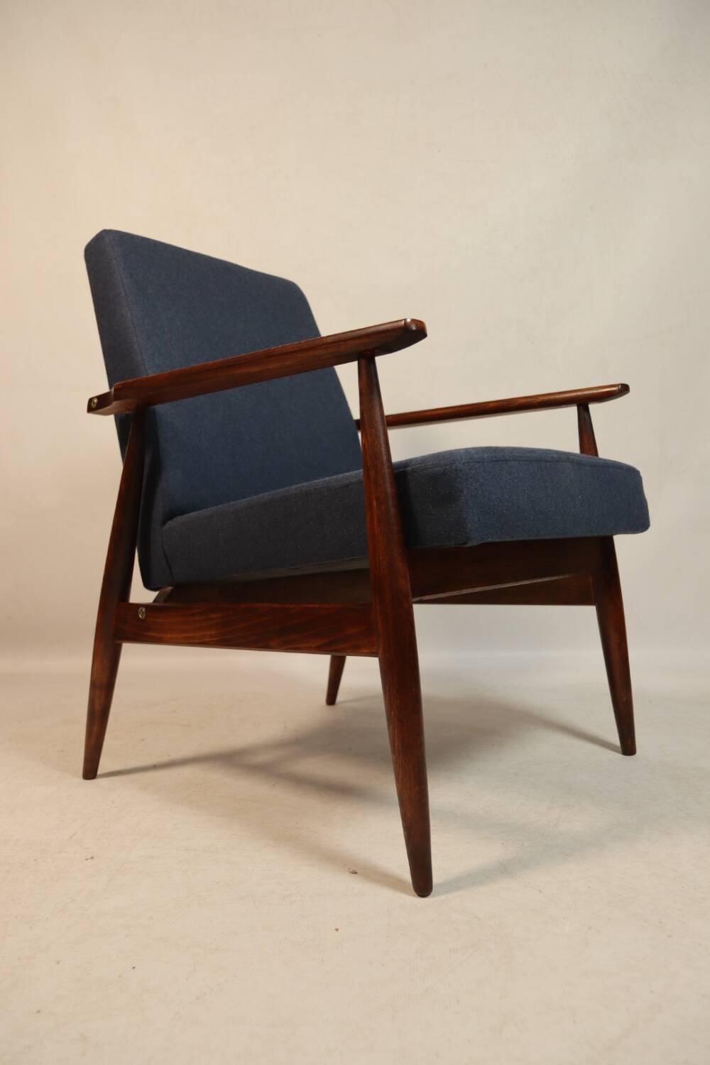 Vintage armchair natural wool blue marin modern design by H.Lis