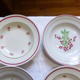 Set of 4 mixed soup plates