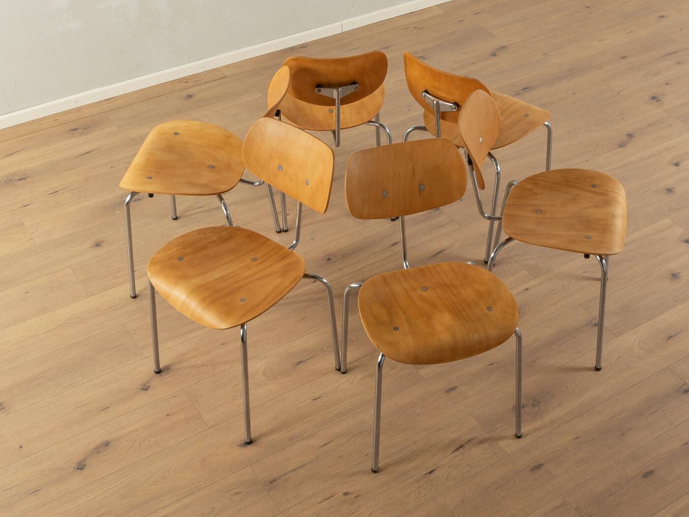 Egon Eiermann, Modell SE 68, Dining chairs