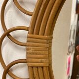 Rattan flower mirror