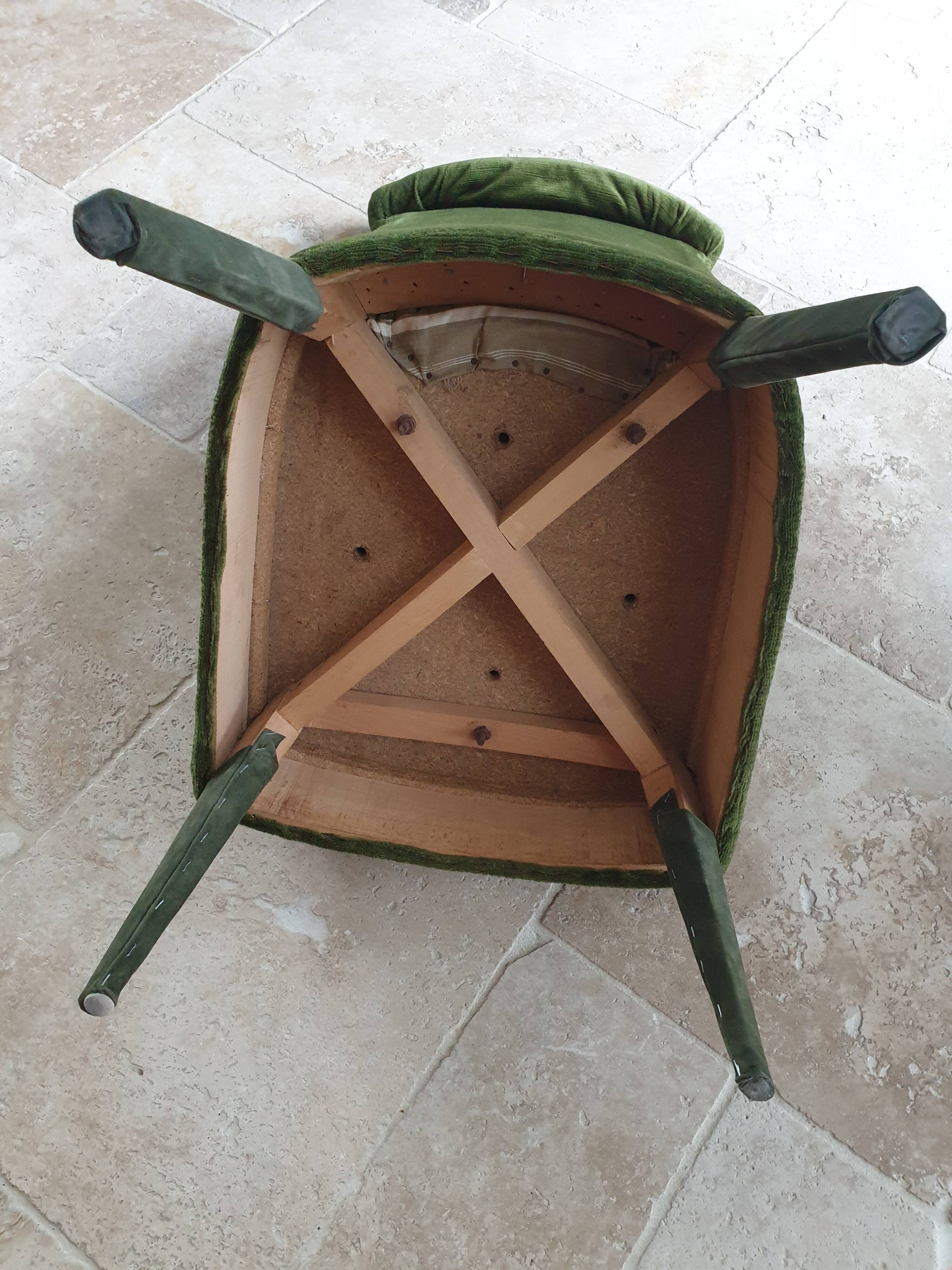 Velvet chair