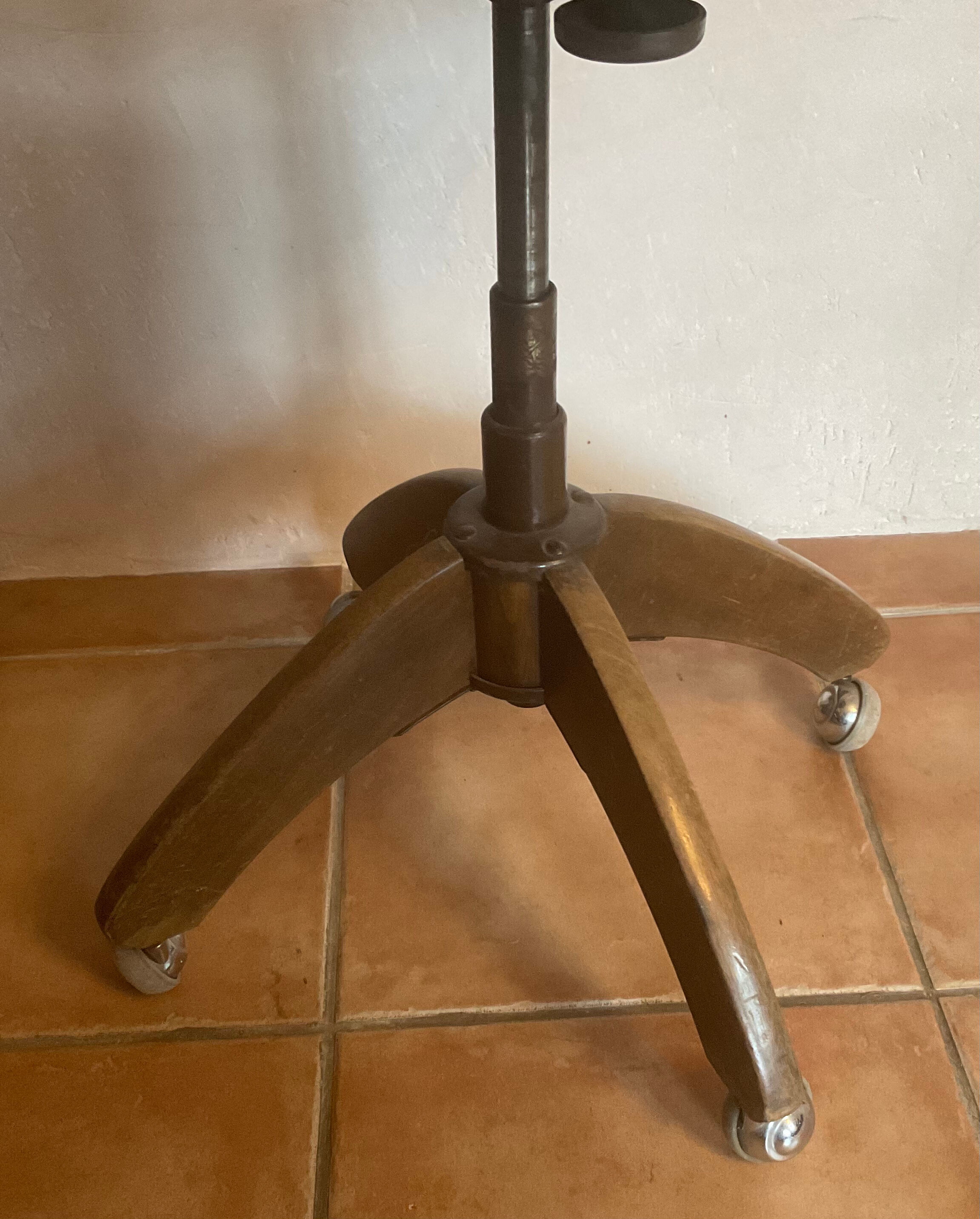 Chaise design par Bohler industriel atelier bureau loft vintage