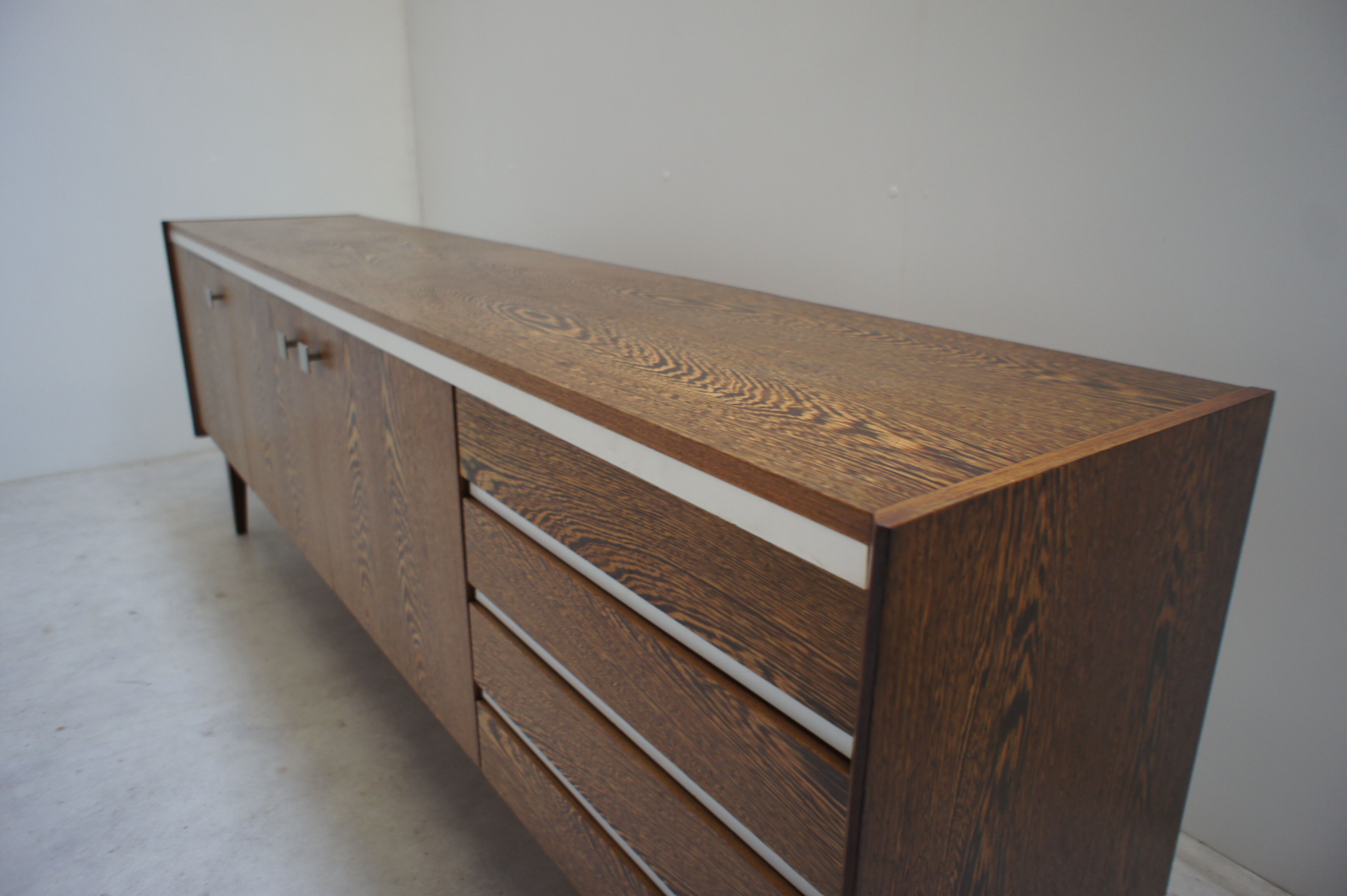 Vintage enfilade in zebrano