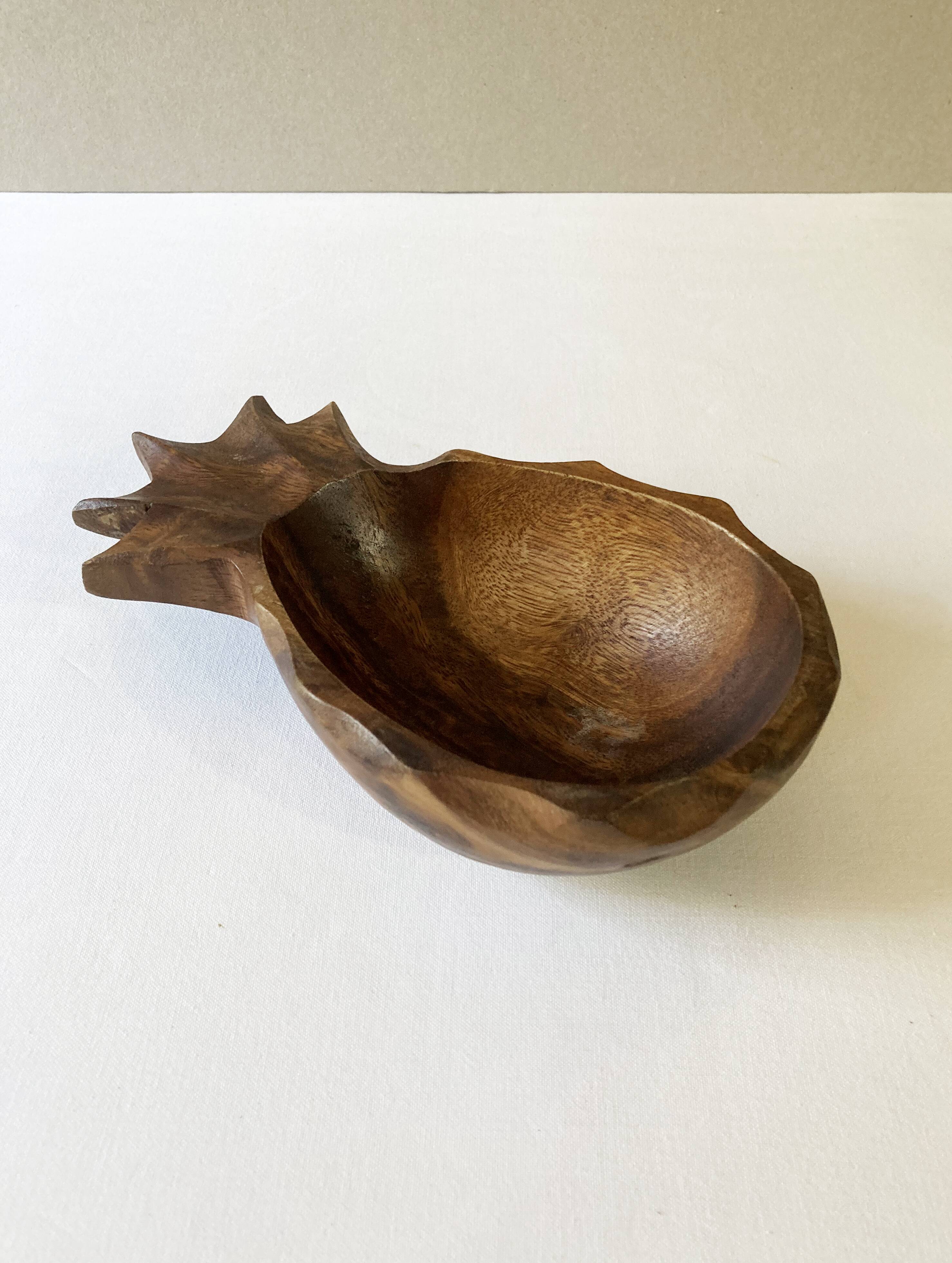 Wooden pocket tray, pineapple shape