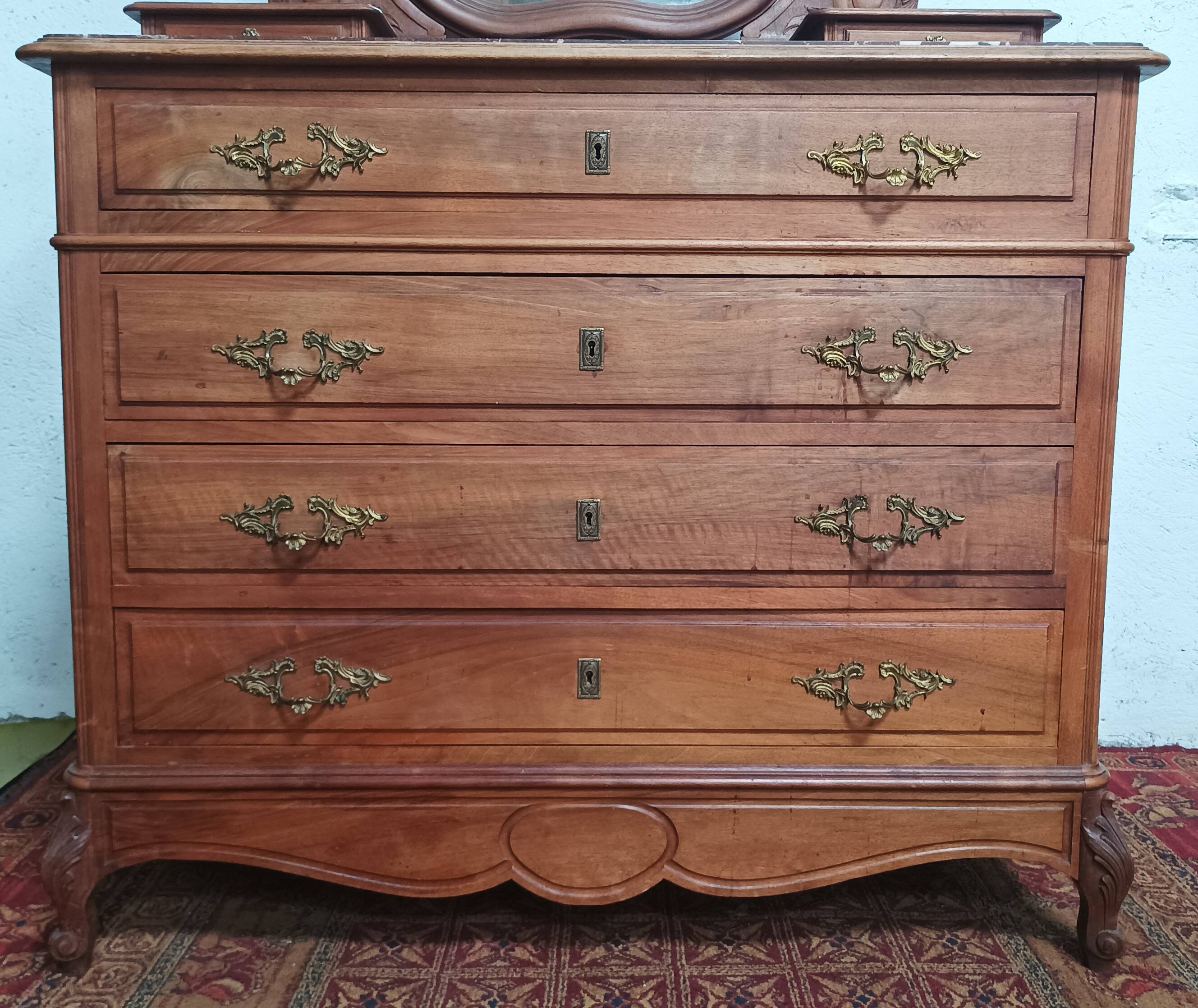 Louis XV walnut dressing table chest of drawers