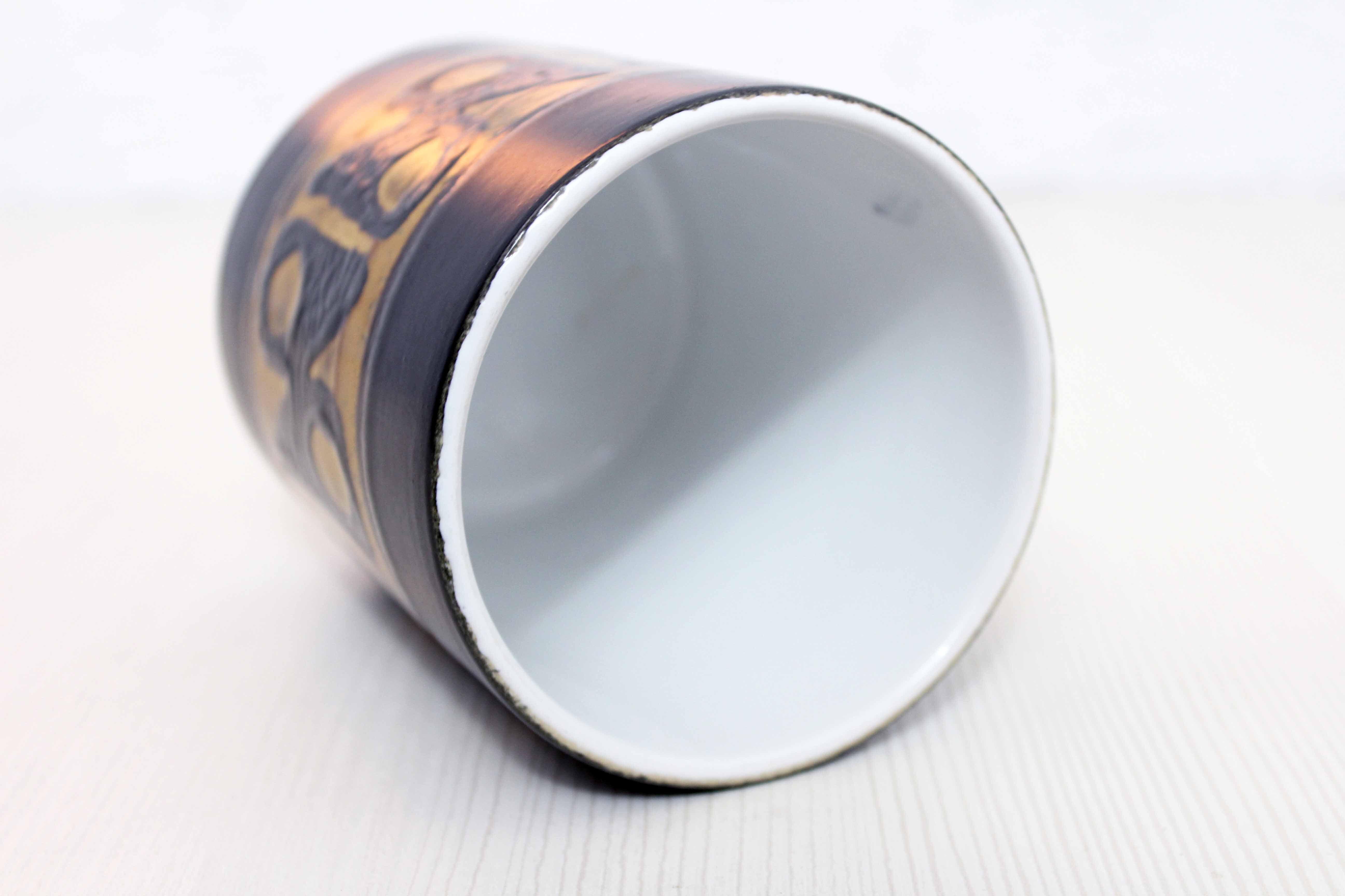 Ceramic pot 70s