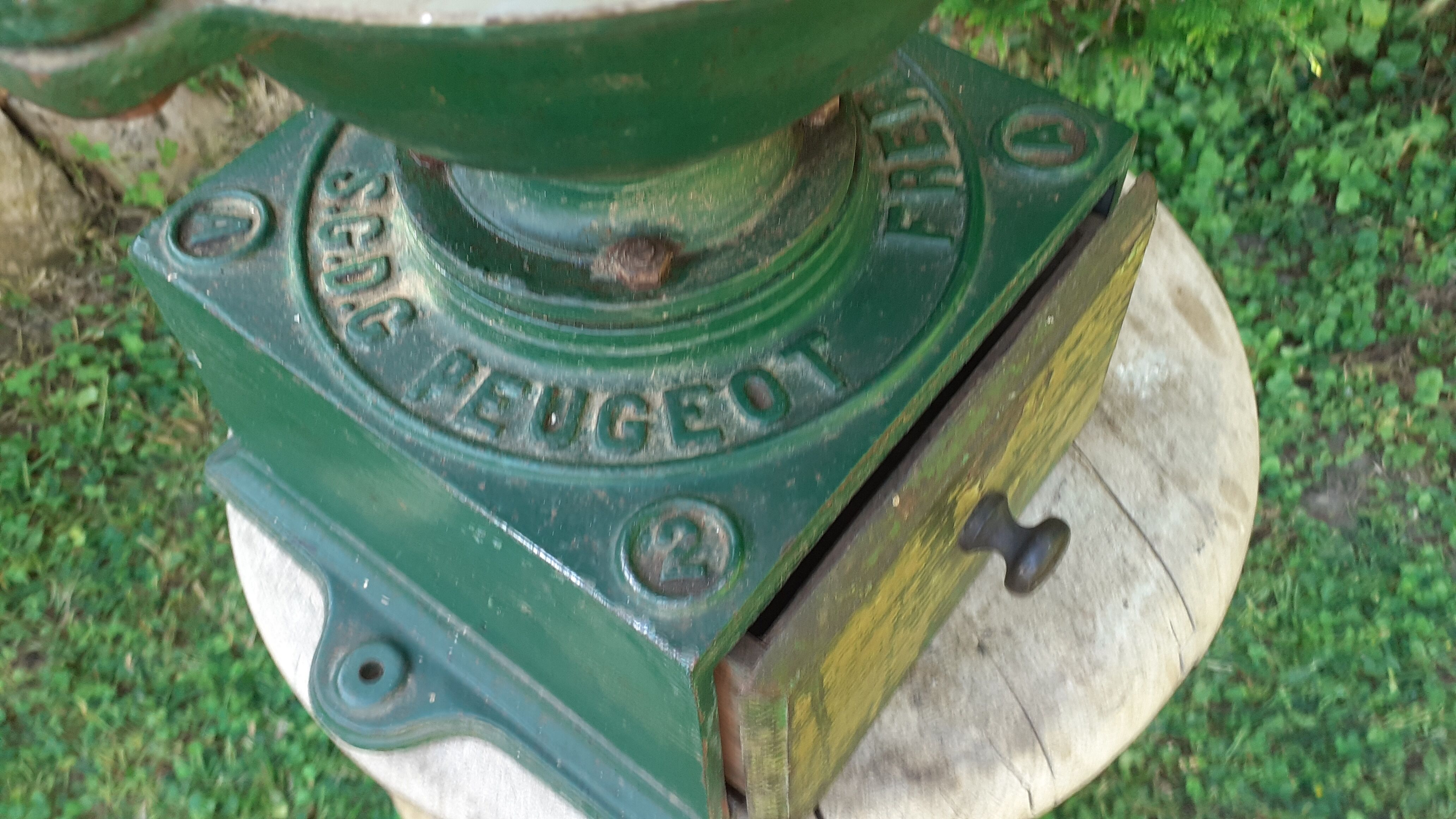 Peugeot frères counter coffee grinder