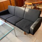 Scandinavian sofa "GE-236", Hans J. Wegner, Getama, Denmark, 1960