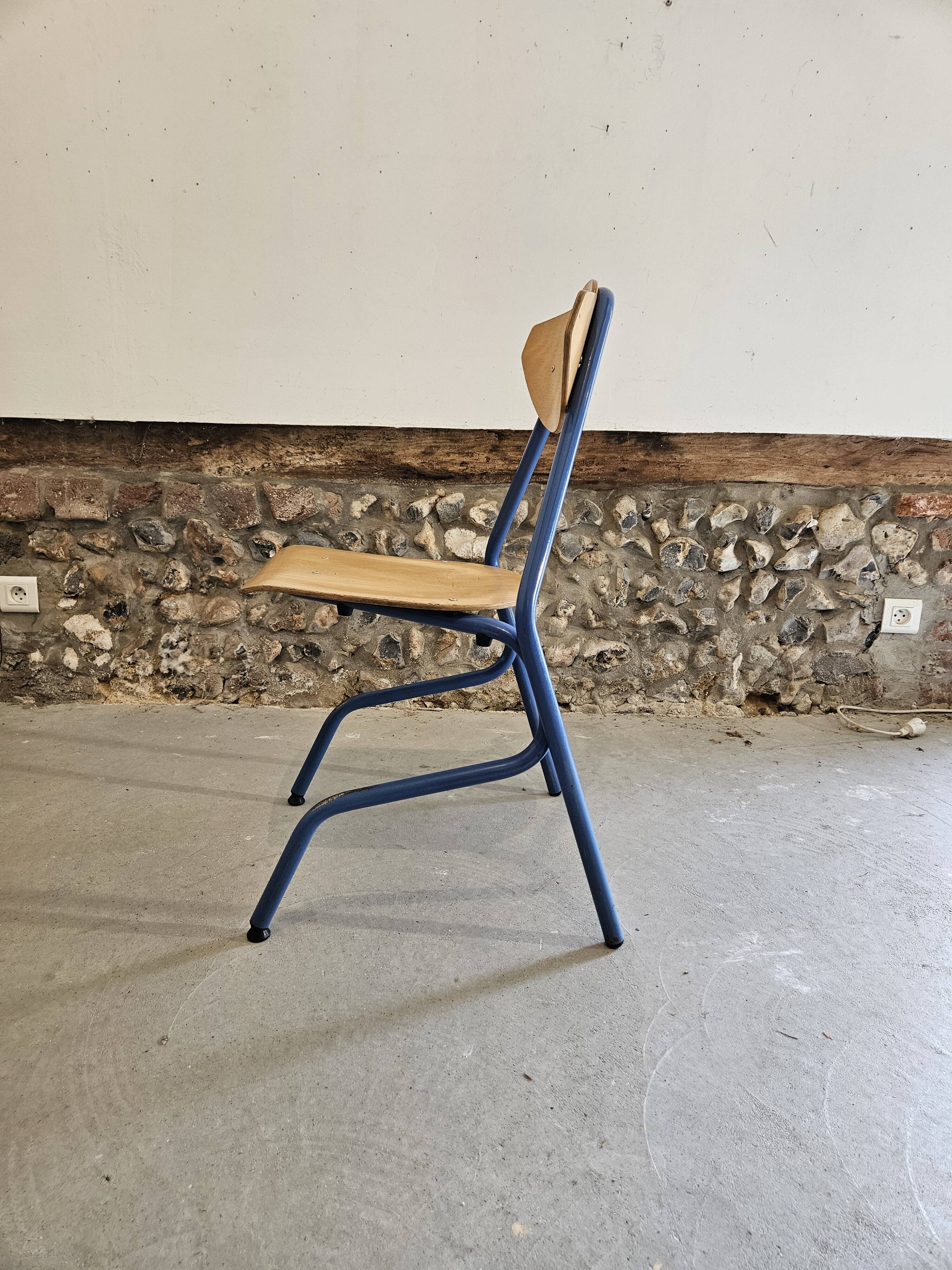 School chair 1980 1990 Modernist design