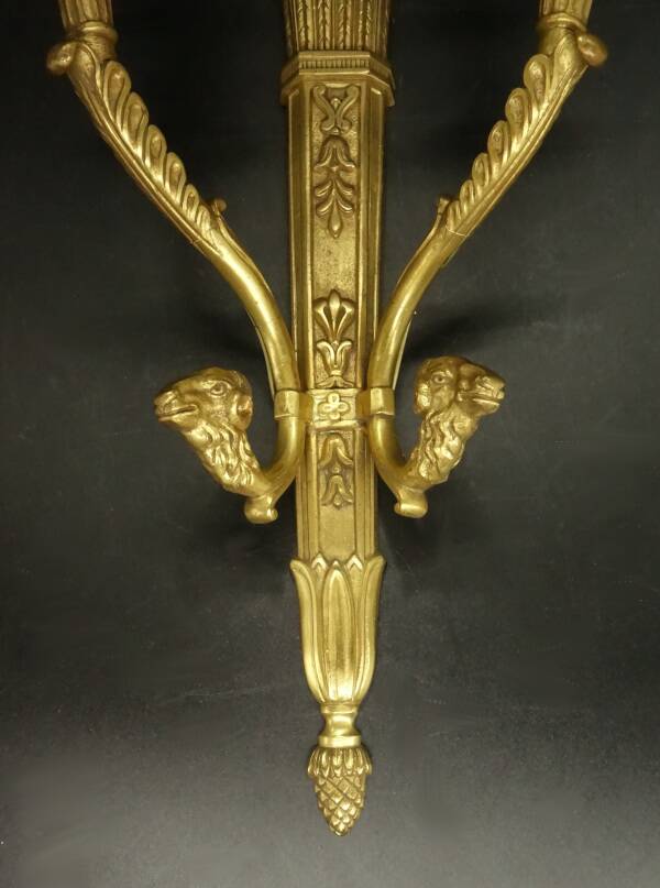 Set of 5 large sconces, quivers and ram's heads, Louis XVI style - bronze